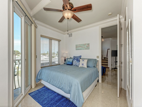 Luxury Anna Maria Island Vacation Home Sleeps 8